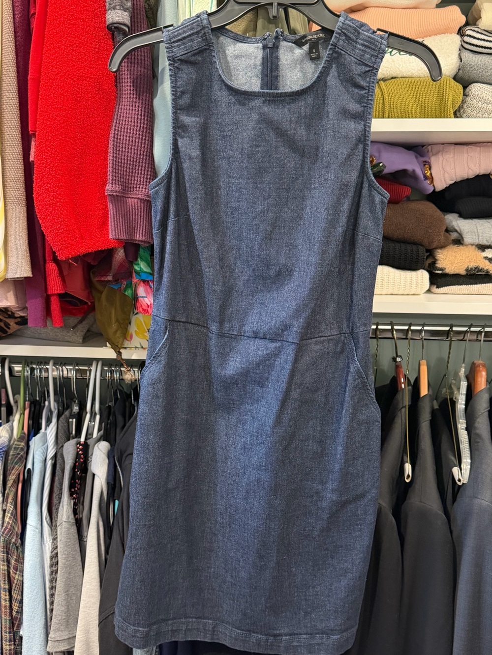 Banana Republic Dark Blue Denim Sleeveless Shift Dress size 4